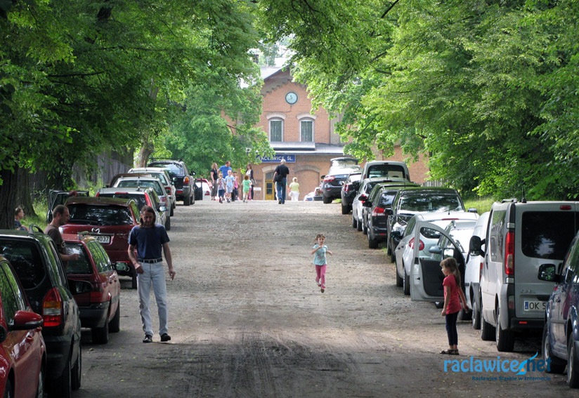 Zdjęcie pikniku kolejowego