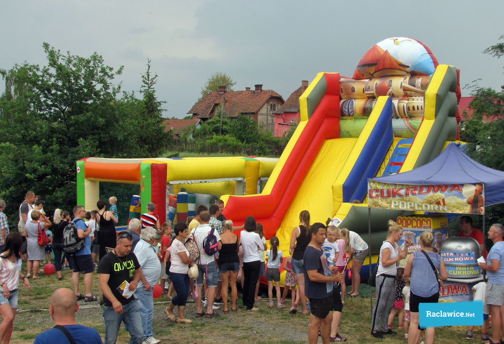 Zdjęcie pikniku kolejowego