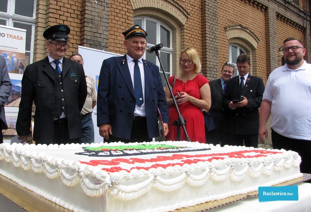 Obraz: pnik6.jpg Obraz: pnik2.jpg